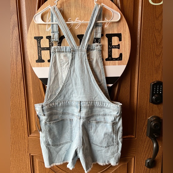 Girls light blue Bibs. Size XL (14-16). Brand new with tags. - Picture 2 of 3